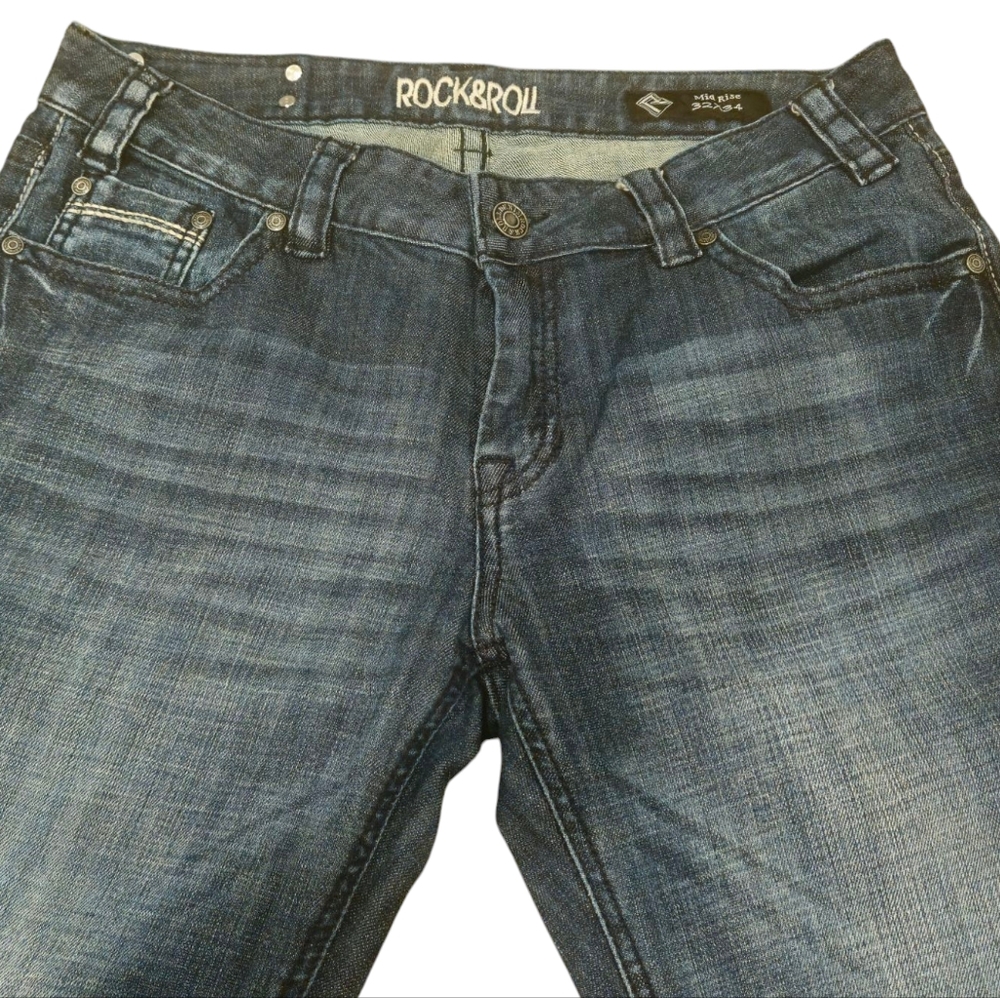 Rock & Roll Cowgirl Women's Jeans 32×34 Midrise Blue Destressed - Picture 2 of 11